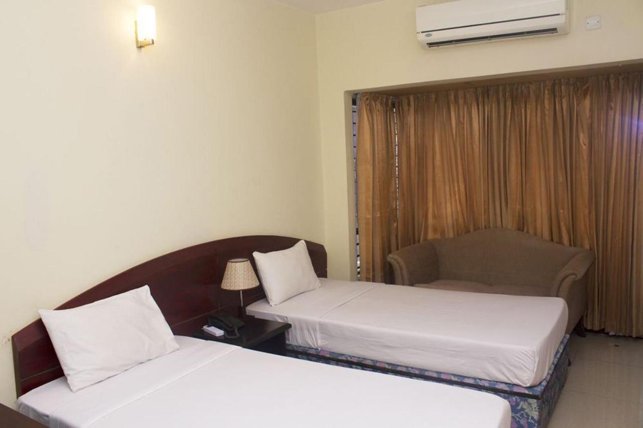 Hotel Tea Tree & Resort Дака Екстериор снимка