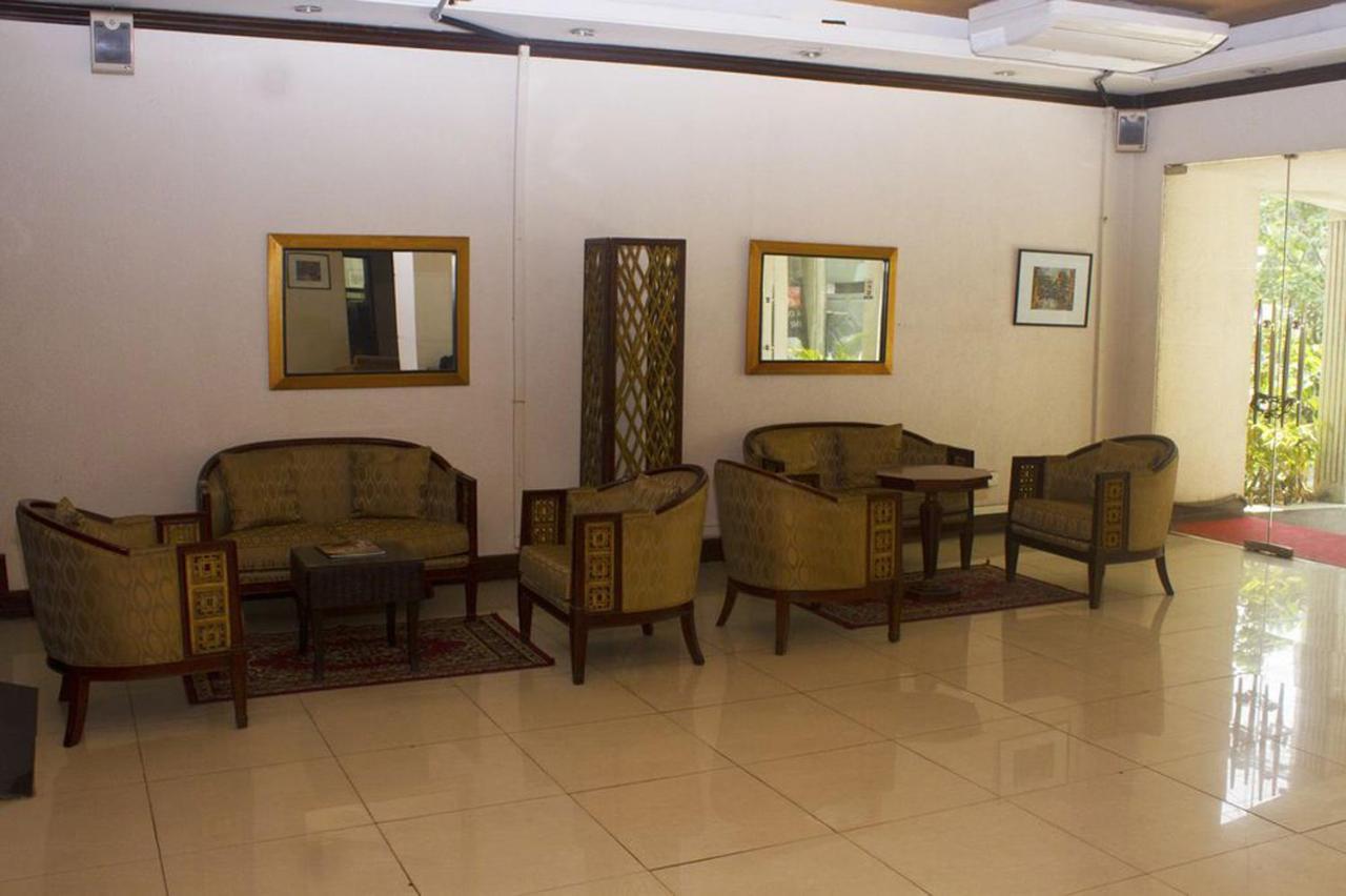 Hotel Tea Tree & Resort Дака Екстериор снимка