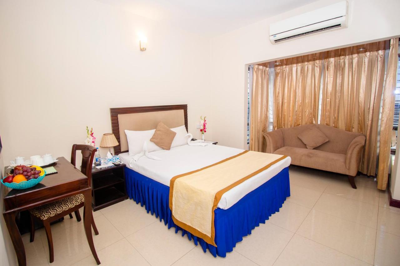 Hotel Tea Tree & Resort Дака Екстериор снимка