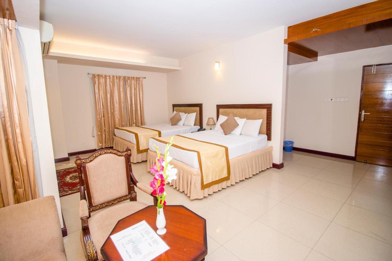 Hotel Tea Tree & Resort Дака Екстериор снимка