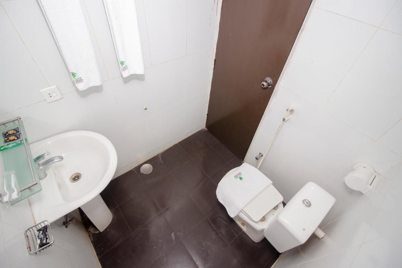 Hotel Tea Tree & Resort Дака Екстериор снимка
