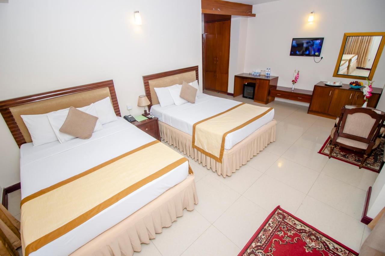 Hotel Tea Tree & Resort Дака Екстериор снимка