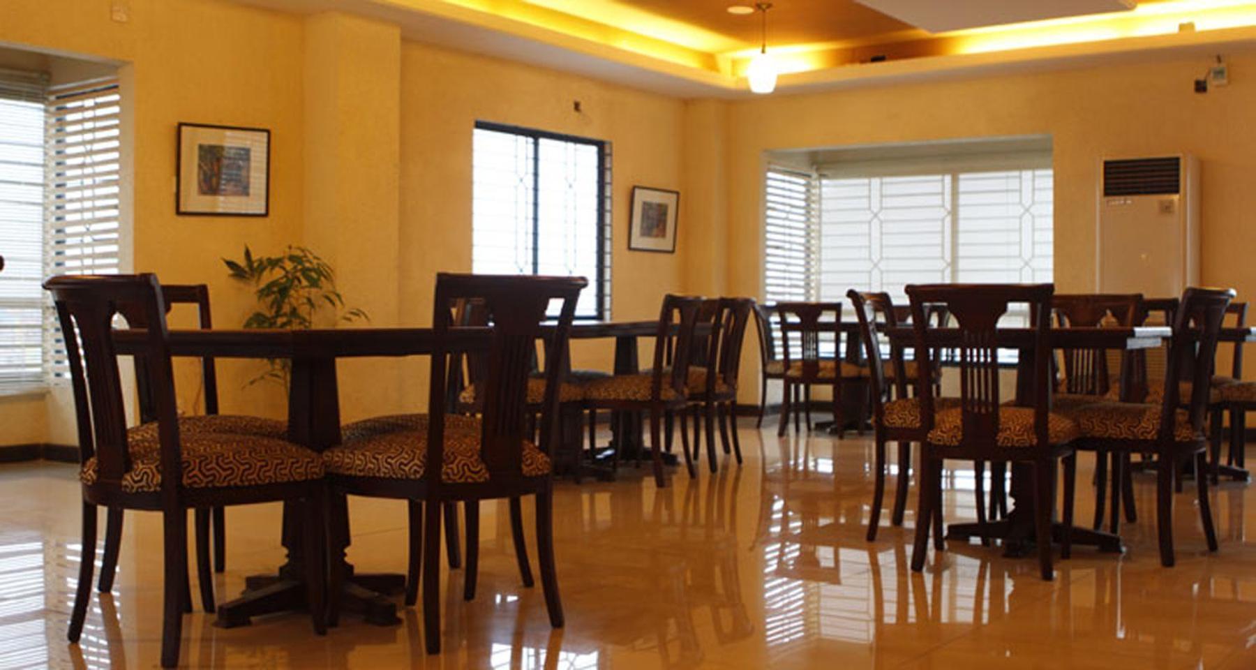 Hotel Tea Tree & Resort Дака Екстериор снимка